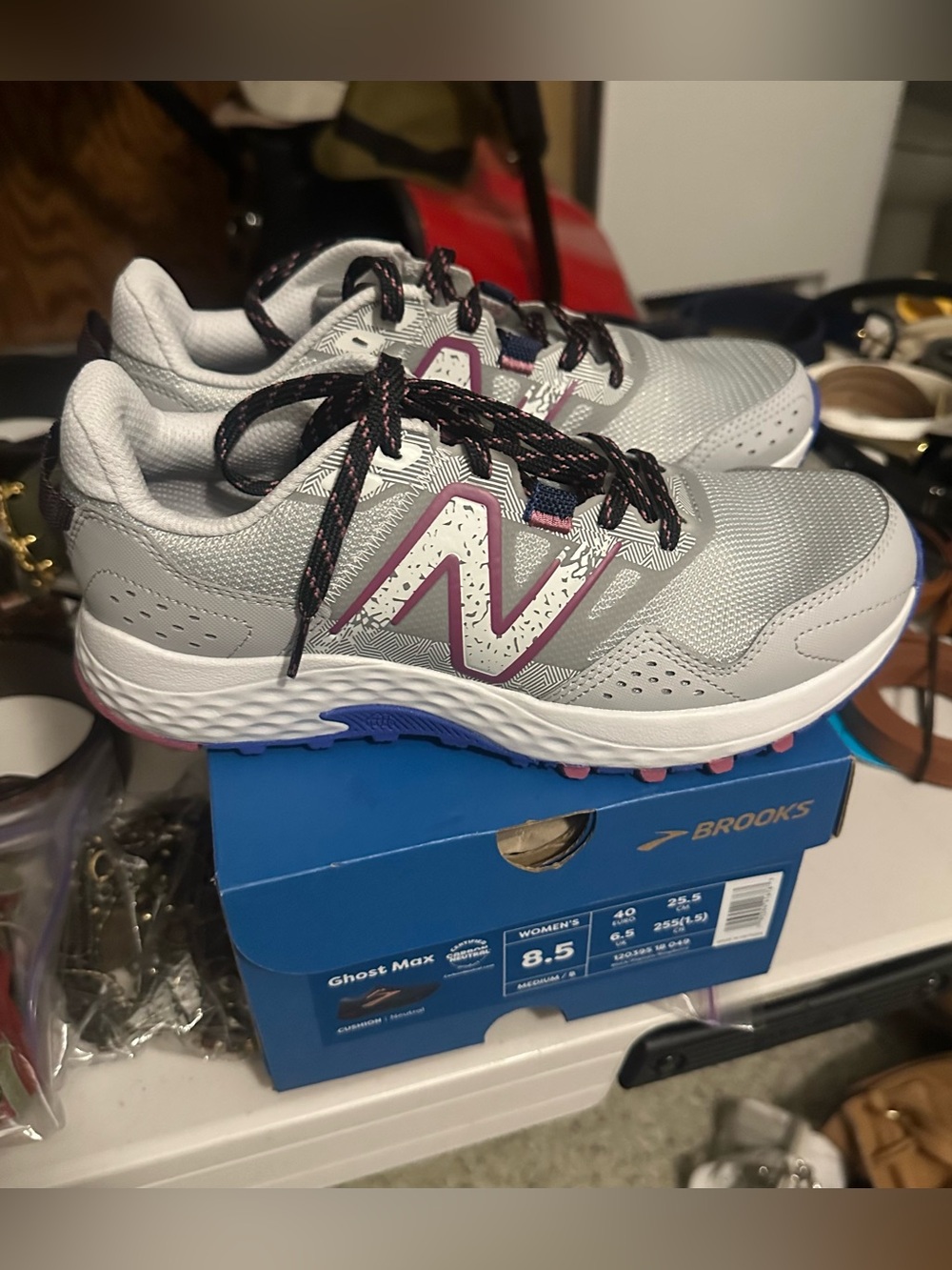 New Balance 410 V8 Gray Running Shoes